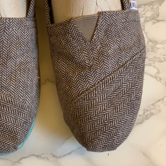TOMS Womens Herringbone Alpargatas Size W7 - Picture 2 of 6